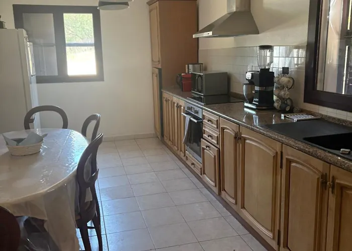 Entre Et Maquis- Maison Avec Piscine Privée - 8 Minutes Tizzano Hébergement de vacances *