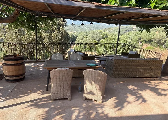 Hébergement de vacances Entre Et Maquis- Maison Avec Piscine Privée - 8 Minutes Tizzano Sartène